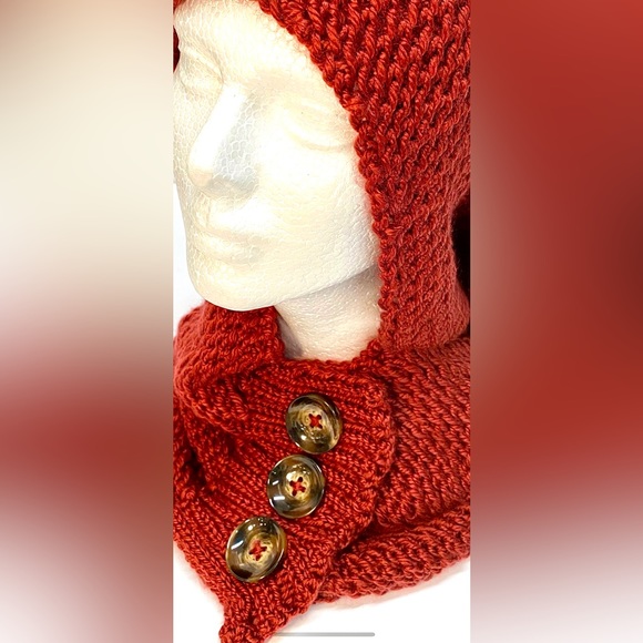 NWT Hand Knit Deep Red Convertible Scarf with Button Detail One Size Fits Most - Picture 5 of 9